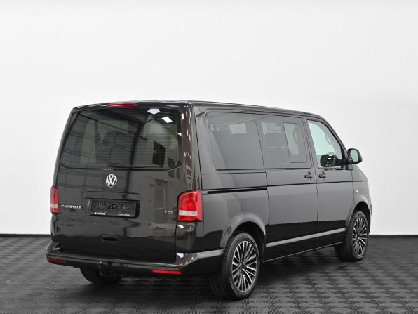 Volkswagen Caravelle T5 Рестайлинг с пробегом 2013 года, цена 2 049 000 рублей, 178000 км, минивэн, Автокод Объявления