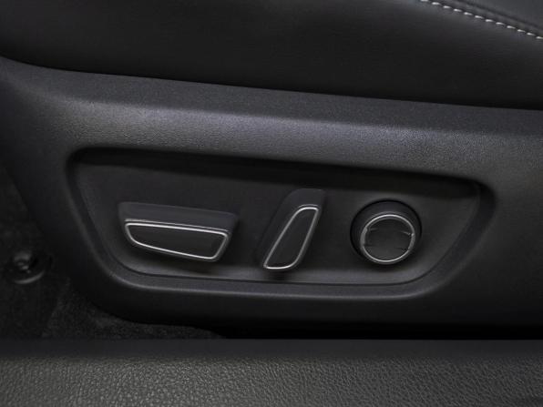 Toyota Camry IX (XV80) China Market с пробегом 2026 года, цена 4 500 000 рублей, 30 км, седан, Автокод Объявления