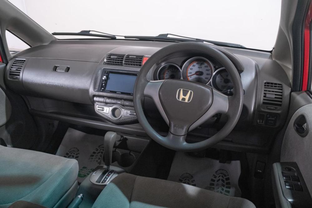 Honda Fit I Томск  - изображение 9