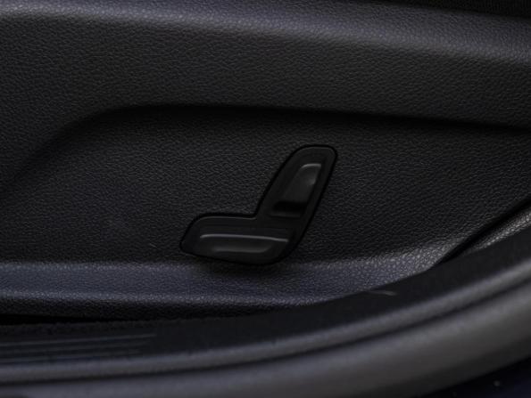 Mercedes-Benz E-Класс V (W213 S213 C238) с пробегом 2019 года, цена 3 449 000 рублей, 135506 км, седан, Автокод Объявления