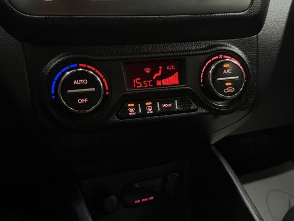 Kia Rio III с пробегом 2013 года, цена 920 000 рублей, 115125 км, хэтчбек, Автокод Объявления