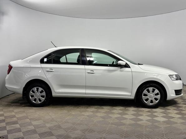 Skoda Rapid I Рестайлинг с пробегом 2019 года, цена 1 230 000 рублей, 91397 км, лифтбек, Автокод Объявления