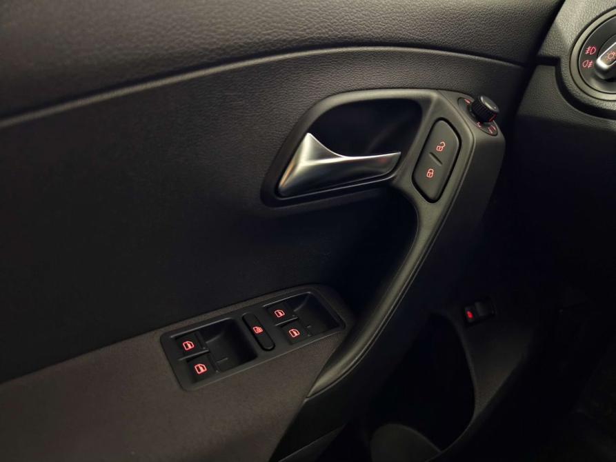 Volkswagen Polo V Санкт-Петербург  - изображение 18