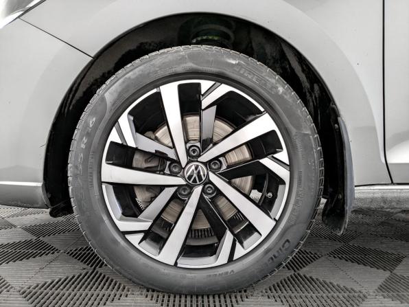 Volkswagen Polo VI с пробегом 2021 года, цена 1 645 000 рублей, 79734 км, лифтбек, Автокод Объявления