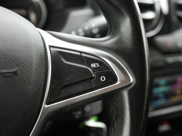 Renault Duster I Рестайлинг с пробегом 2019 года, цена 1 459 000 рублей, 126043 км, внедорожник, Автокод Объявления