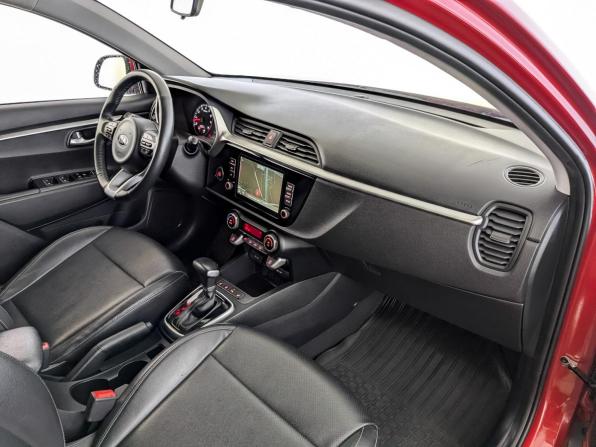 Kia Rio IV Рестайлинг с пробегом 2021 года, цена 1 630 000 рублей, 126580 км, хэтчбек, Автокод Объявления
