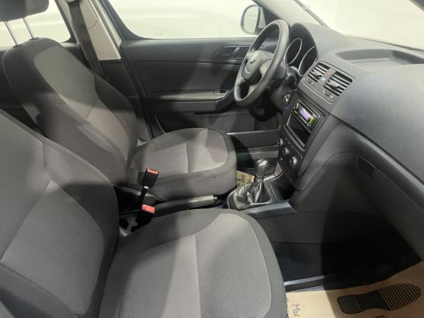 Skoda Yeti I с пробегом 2014 года, цена 853 900 рублей, 100478 км, внедорожник, Автокод Объявления