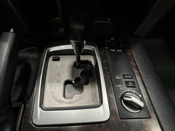 Toyota Land Cruiser 200 Series Рестайлинг 1 с пробегом 2014 года, цена 4 150 000 рублей, 135000 км, внедорожник, Автокод Объявления