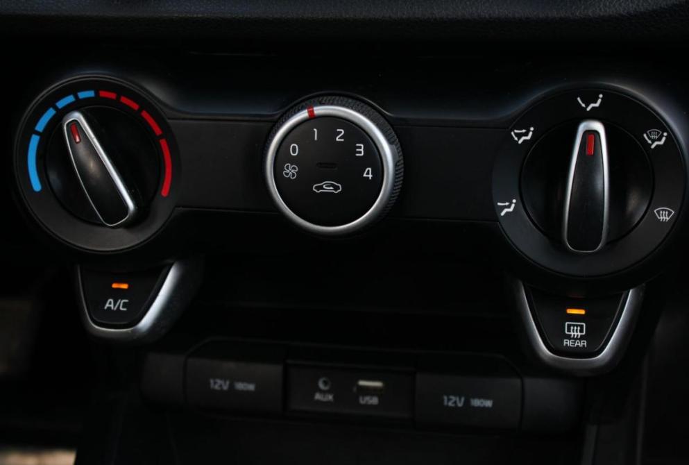 Kia Rio IV Саратов  - изображение 25