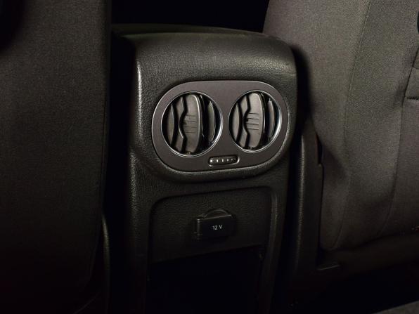Volkswagen Tiguan I Рестайлинг с пробегом 2015 года, цена 1 175 999 рублей, 271425 км, внедорожник, Автокод Объявления