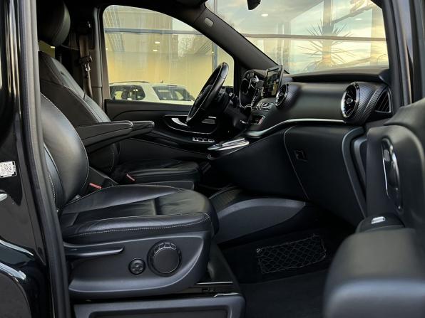 Mercedes-Benz V-Класс III (W447) Рестайлинг с пробегом 2021 года, цена 5 790 000 рублей, 165065 км, минивэн, Автокод Объявления