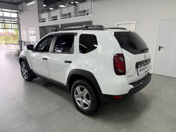 Renault Duster I Рестайлинг с пробегом 2017 года, цена 1 190 001 рубль, 200500 км, внедорожник, Автокод Объявления