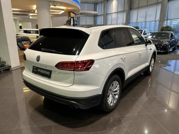Volkswagen Touareg III с пробегом 2018 года, цена 4 697 000 рублей, 102131 км, внедорожник, Автокод Объявления
