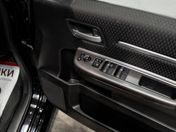 Honda Stepwgn V Рестайлинг с пробегом 2018 года, цена 2 200 000 рублей, 103200 км, минивэн, Автокод Объявления