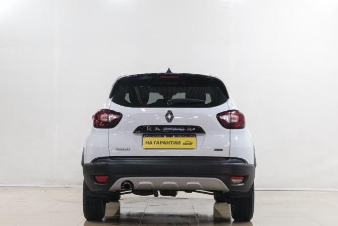 Renault Kaptur I с пробегом 2016 года, цена 1 549 000 рублей, 130000 км, внедорожник, Автокод Объявления