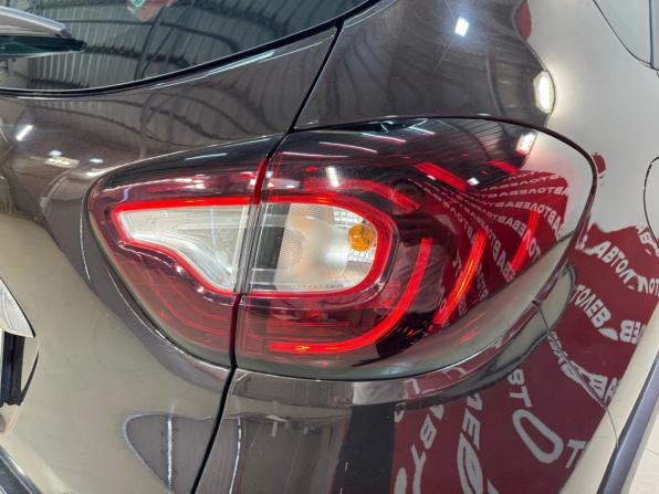Renault Kaptur I с пробегом 2017 года, цена 1 399 000 рублей, 100549 км, внедорожник, Автокод Объявления