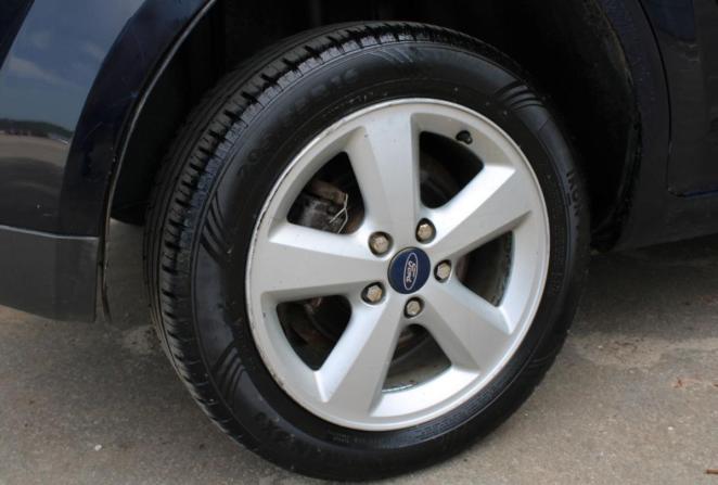 Ford Focus II с пробегом 2006 года, цена 350 000 рублей, 242376 км, хэтчбек, Автокод Объявления