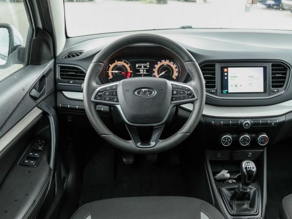 Lada (ВАЗ) Vesta I Рестайлинг (NG) с пробегом 2023 года, цена 1 259 000 рублей, 52843 км, седан, Автокод Объявления