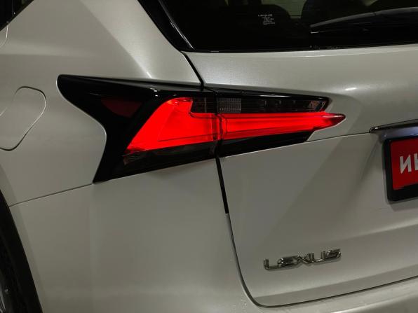 Lexus NX I с пробегом 2015 года, цена 1 990 000 рублей, 255959 км, внедорожник, Автокод Объявления