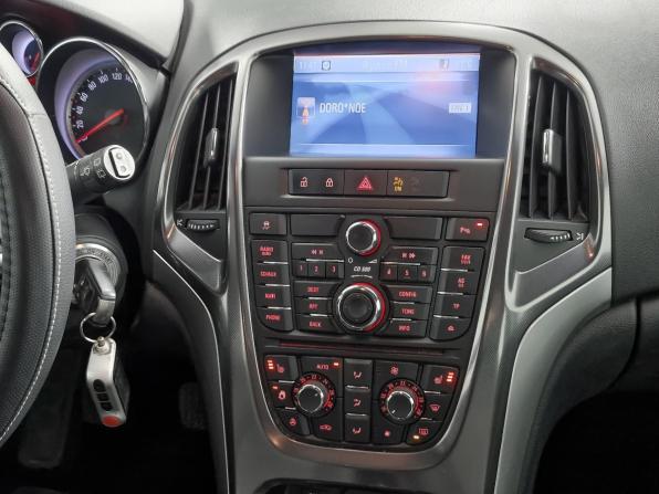 Opel Astra J с пробегом 2010 года, цена 489 000 рублей, 209717 км, хэтчбек, Автокод Объявления