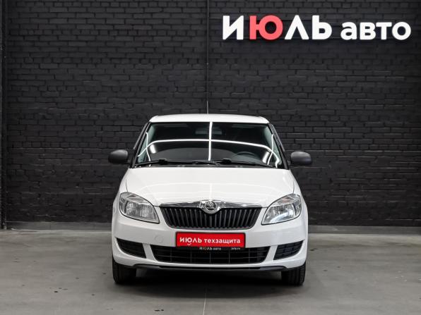 Skoda Fabia II Рестайлинг с пробегом 2013 года, цена 670 000 рублей, 72390 км, хэтчбек, Автокод Объявления