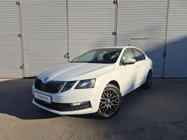 Skoda Octavia III (A7) Рестайлинг с пробегом 2019 года, цена 1 207 000 рублей, 150348 км, лифтбек, Автокод Объявления