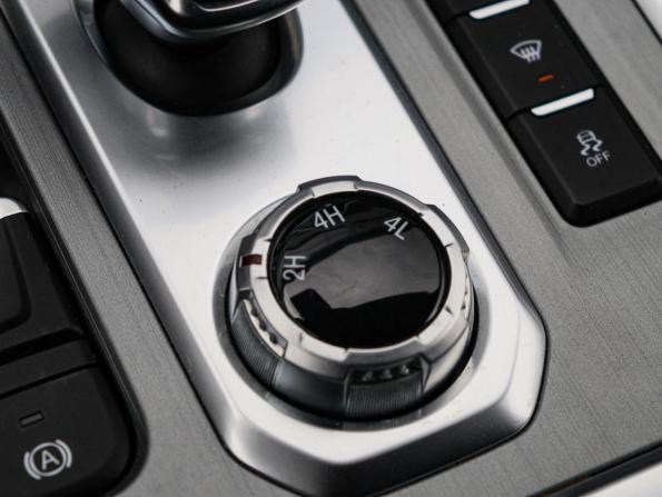 JAC T9 с пробегом 2024 года, цена 2 899 000 рублей, 34118 км, offers.body_type.unknown, Автокод Объявления