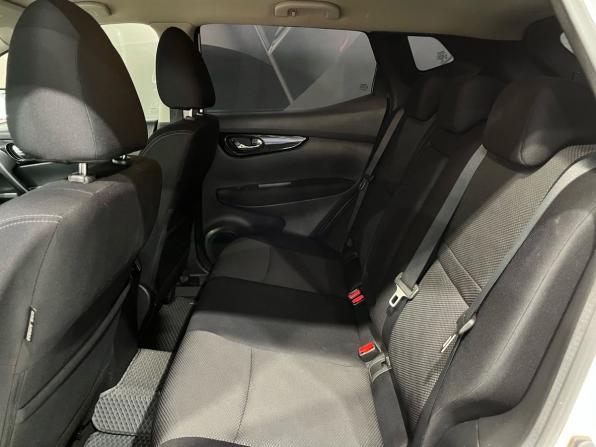 Nissan Qashqai II с пробегом 2015 года, цена 1 450 000 рублей, 127443 км, внедорожник, Автокод Объявления
