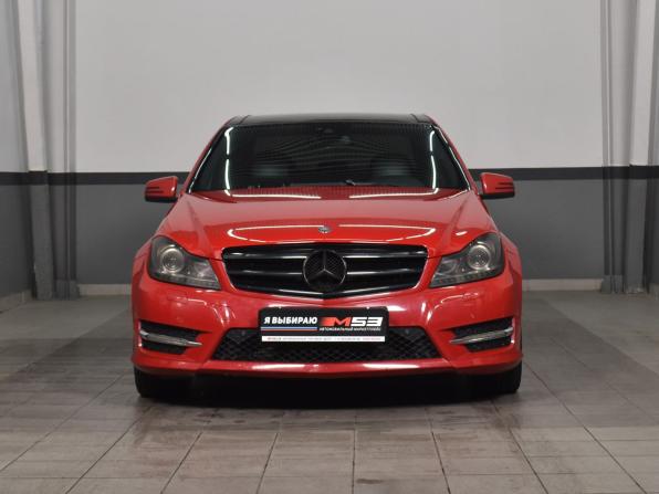 Mercedes-Benz C-Класс III (W204) Рестайлинг с пробегом 2012 года, цена 1 264 995 рублей, 228391 км, седан, Автокод Объявления