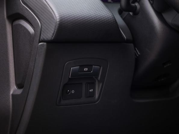 Land Rover Range Rover Velar I с пробегом 2018 года, цена 3 849 000 рублей, 104874 км, внедорожник, Автокод Объявления