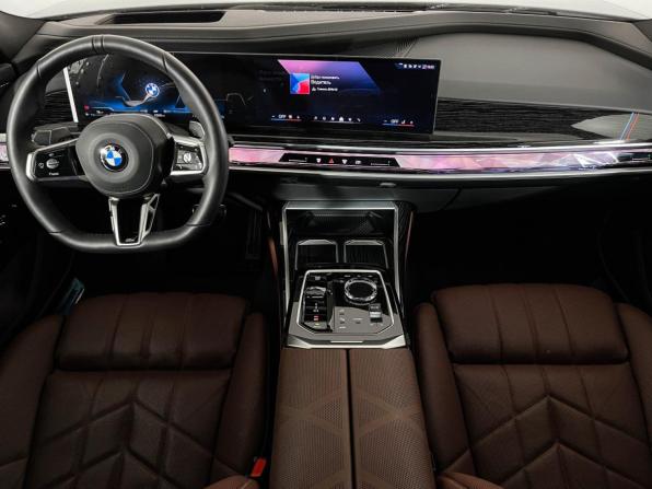 BMW 7 серии VII (G70) с пробегом 2025 года, цена 14 697 777 рублей, 12547 км, седан, Автокод Объявления