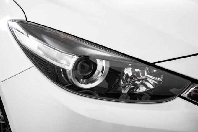 Mazda Axela III Рестайлинг с пробегом 2018 года, цена 1 149 000 рублей, 96000 км, седан, Автокод Объявления