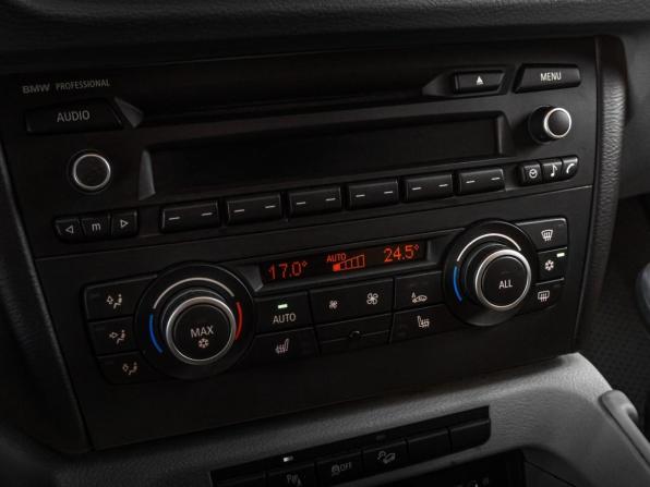 BMW X1 I (E84) с пробегом 2011 года, цена 1 249 000 рублей, 256006 км, внедорожник, Автокод Объявления