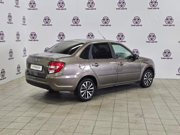 Lada (ВАЗ) Granta I Рестайлинг с пробегом 2025 года, цена 1 057 000 рублей, 8815 км, седан, Автокод Объявления