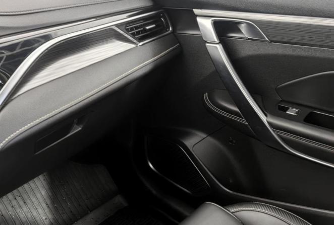 Geely Atlas Pro с пробегом 2023 года, цена 1 970 000 рублей, 92561 км, внедорожник, Автокод Объявления