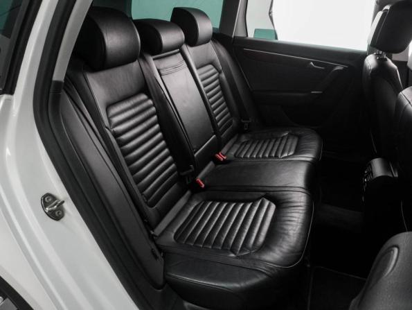 Volkswagen Passat B7 с пробегом 2013 года, цена 1 252 000 рублей, 156208 км, универсал, Автокод Объявления