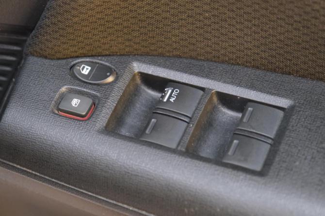 Honda Freed I Рестайлинг с пробегом 2012 года, цена 1 079 000 рублей, 198000 км, компактвэн, Автокод Объявления