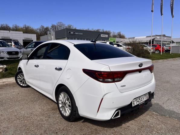 Kia Rio IV Рестайлинг с пробегом 2020 года, цена 1 760 000 рублей, 31409 км, седан, Автокод Объявления