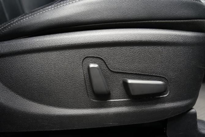 Hyundai Santa Fe IV с пробегом 2019 года, цена 3 099 000 рублей, 180750 км, внедорожник, Автокод Объявления