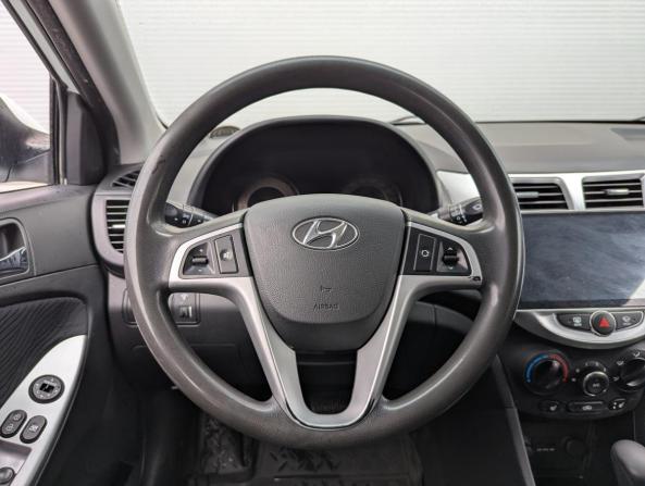 Hyundai Solaris I с пробегом 2011 года, цена 697 000 рублей, 157139 км, седан, Автокод Объявления