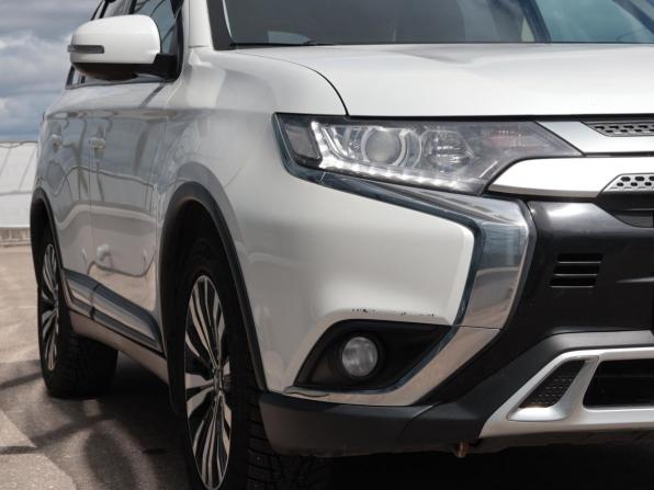 Mitsubishi Outlander III Рестайлинг 3 с пробегом 2019 года, цена 1 701 900 рублей, 187828 км, внедорожник, Автокод Объявления
