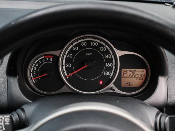 Mazda Demio III (DE) с пробегом 2011 года, цена 670 000 рублей, 222737 км, хэтчбек, Автокод Объявления