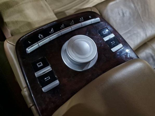 Mercedes-Benz S-Класс V (W221) с пробегом 2006 года, цена 1 300 000 рублей, 186581 км, седан, Автокод Объявления