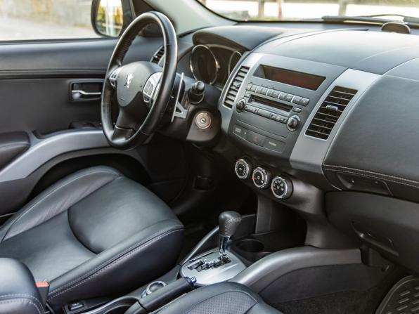 Peugeot 4007 с пробегом 2011 года, цена 1 328 000 рублей, 70434 км, внедорожник, Автокод Объявления