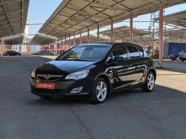 Opel Astra J с пробегом 2011 года, цена 599 900 рублей, 198000 км, хэтчбек, Автокод Объявления