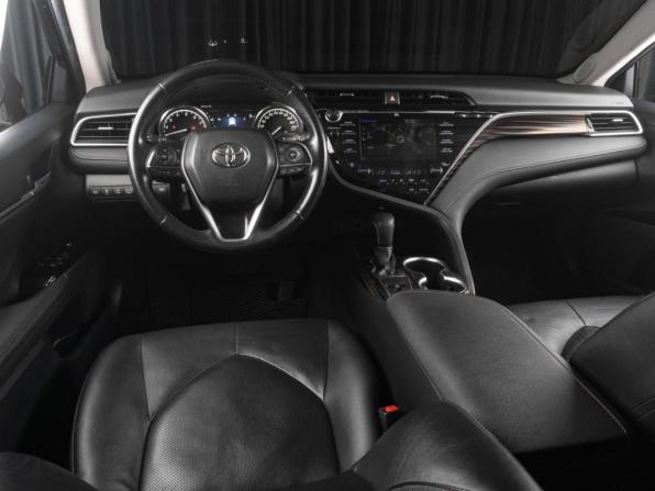 Toyota Camry VIII (XV70) с пробегом 2019 года, цена 3 210 000 рублей, 161025 км, седан, Автокод Объявления