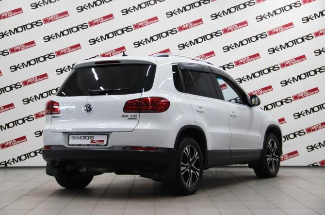 Volkswagen Tiguan I Рестайлинг с пробегом 2015 года, цена 1 470 750 рублей, 249459 км, внедорожник, Автокод Объявления