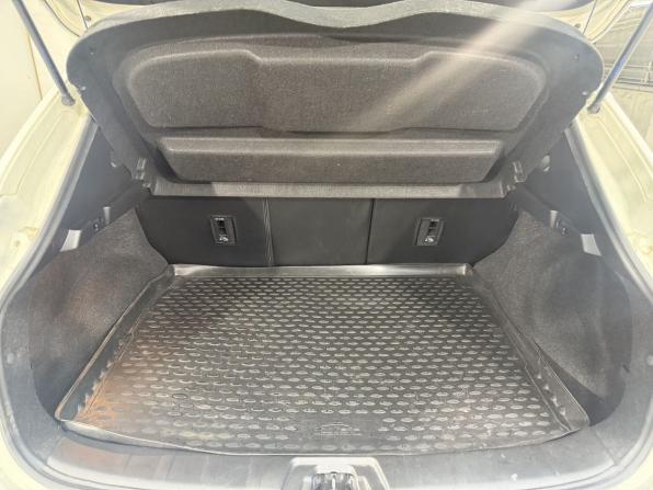 Nissan Qashqai II с пробегом 2016 года, цена 1 557 800 рублей, 64000 км, внедорожник, Автокод Объявления