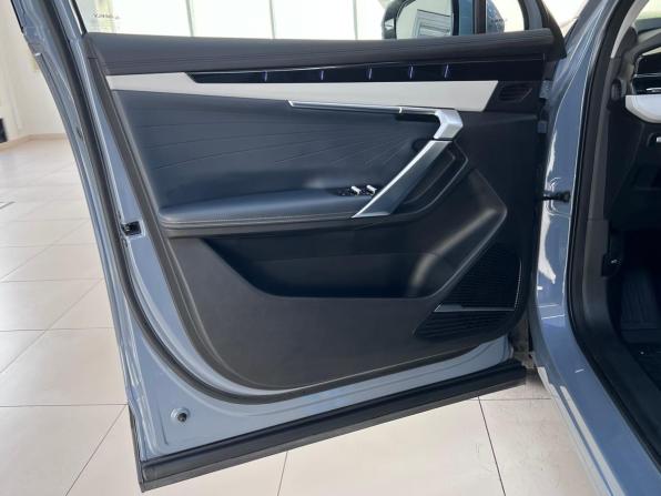 Geely Atlas II с пробегом 2025 года, цена 3 200 000 рублей, 12837 км, внедорожник, Автокод Объявления