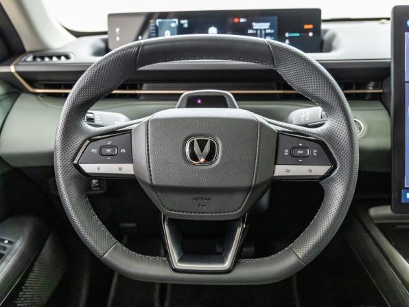Changan Lamore с пробегом 2024 года, цена 2 098 000 рублей, 24374 км, седан, Автокод Объявления